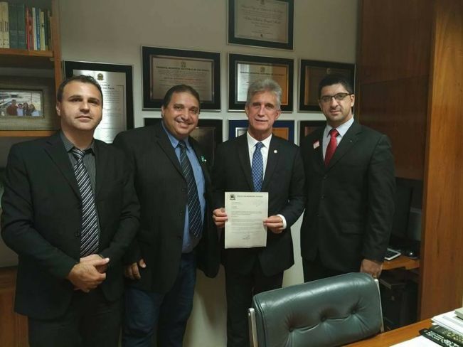 Vice prefeito  Jaime Caputti vai à  Brasília em busca de recursos e maquinário para Agudos
