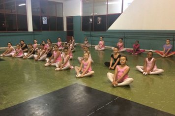 Prefeitura de Agudos abre novas vagas para aulas de Ballet Infantil