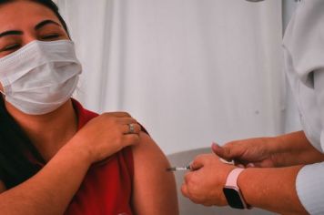 Agudos tem mais de 70% da população vacinada com uma dose ou dose única