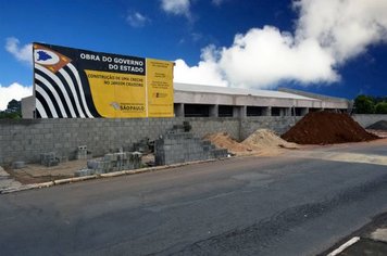 Nova escola está sendo construída no Jardim Cruzeiro