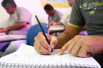 Prefeitura de Agudos abre matrículas para Educação de Jovens e Adultos