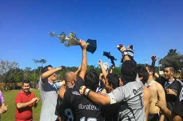 Duratex levanta a taça do Campeonato Entre Empresas em Agudos