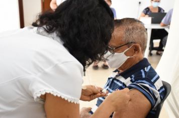 Agudos inicia vacinação de adultos com 55 anos ou mais nesta quarta-feira (16)
