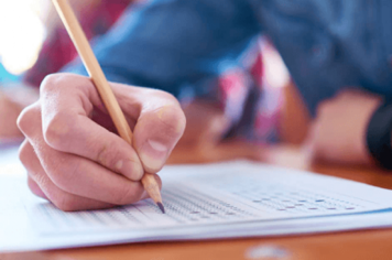 Prefeitura de Agudos abre concurso para professores e diretor escolar