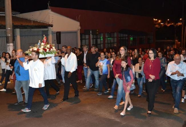 Paróquia São Paulo Apóstolo de Agudos celebra 121 com festa