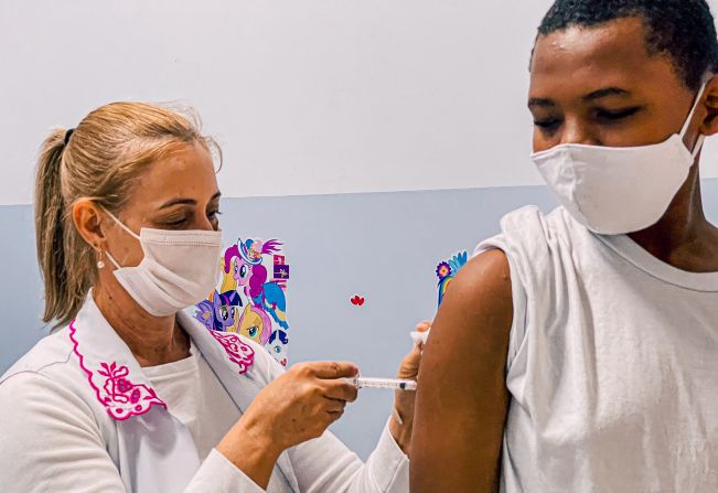 Vacinação contra a gripe continua em Agudos para pessoas com 6 meses ou mais