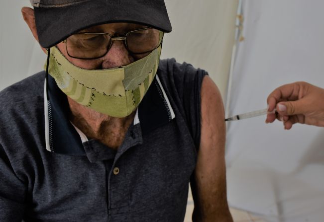 Prefeitura de Agudos antecipa vacinação de idosos com 77 anos ou mais