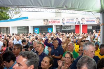 Foto - Governo entrega Creche Escola e libera recursos para construção de moradias em Agudos