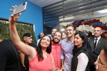 Foto - Governo entrega Creche Escola e libera recursos para construção de moradias em Agudos