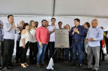 Foto - Governo entrega Creche Escola e libera recursos para construção de moradias em Agudos
