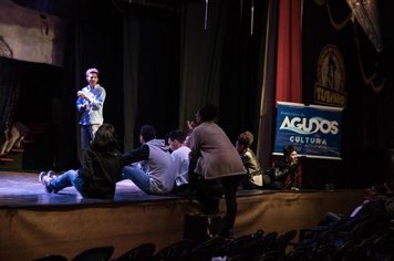 Foto - Oficina de teatro - Circo de teatro Tubinho