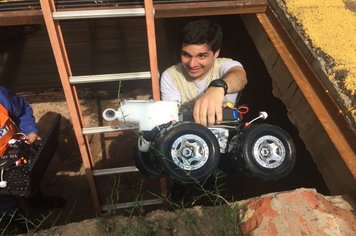 Foto - IPT faz trabalho pioneiro em Agudos com testes de Carro Robô para trabalho preventivo da Defesa Civil