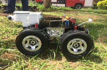 Foto - IPT faz trabalho pioneiro em Agudos com testes de Carro Robô para trabalho preventivo da Defesa Civil
