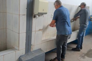 Foto - Manutenção em escolas da rede municipal