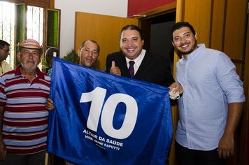 Foto - Cerimônia de posse do prefeito Altair foi acompanhada por centenas de pessoas no Seminário Santo Antonio