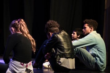 Foto - Oficina de teatro - Circo de teatro Tubinho