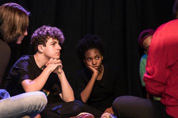 Foto - Oficina de teatro - Circo de teatro Tubinho