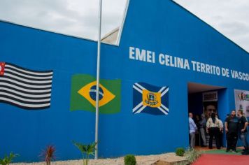 Foto - Governo entrega Creche Escola e libera recursos para construção de moradias em Agudos