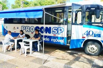 Procon de Agudos atende diariamente na Casa da Cidadania