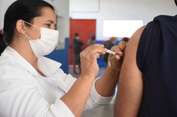 Nesta sexta-feira a vacinação para pessoas com 40 anos ou mais começa às 12h