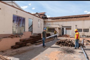 Começam obras de demolição para construção da nova Creche Dinapa