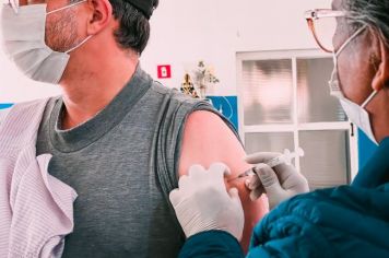 Agudos promove repescagem da 1ª dose da vacinação para pessoas entre 18 e 59 anos