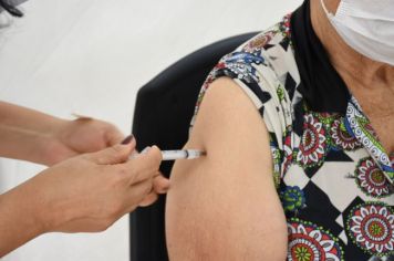 Liberada a dose adicional para pessoas com 70 anos ou mais 