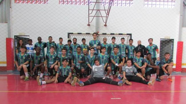 Handebol de Agudos joga fora de casa e sobe na classificação               