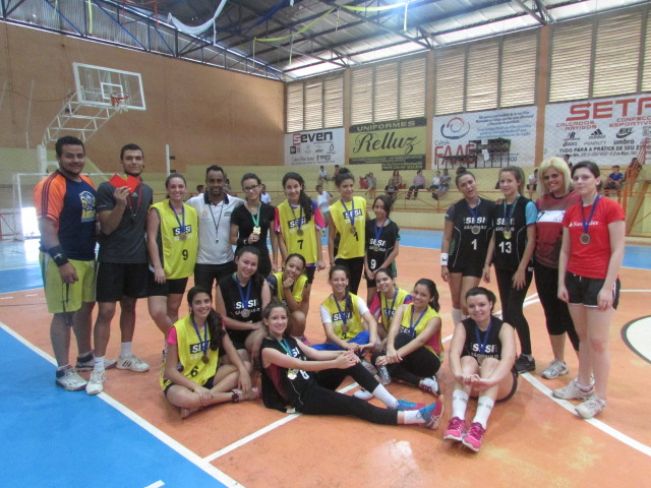Festival de Handebol reúne mais de 102 atletas em Agudos