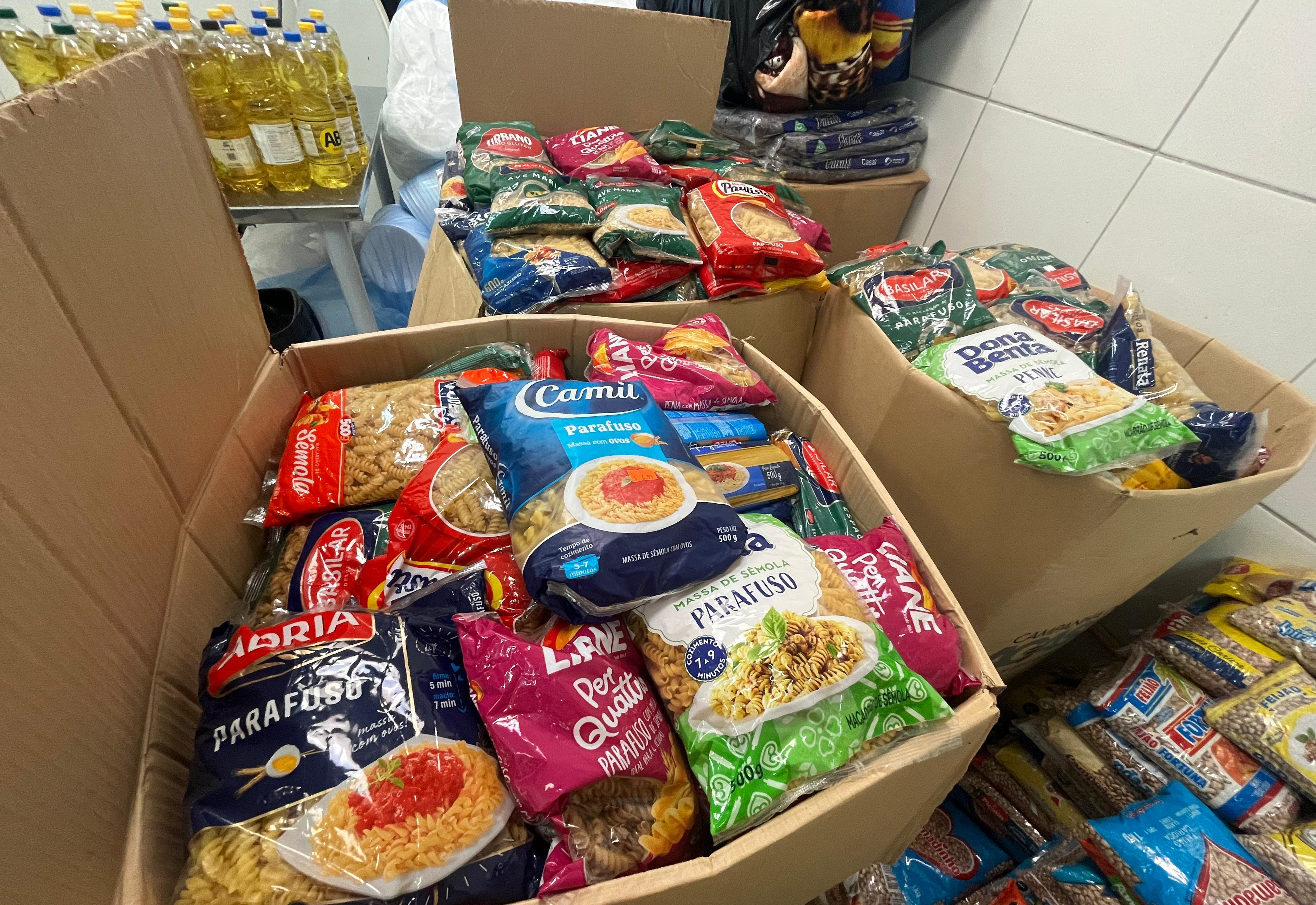 FESTA DO PEÃO DE AGUDOS É MARCADA POR AVALANCHE DE SOLIDARIEDADE: 10 TONELADAS DE ALIMENTOS ARRECADADOS EM 3 DIAS