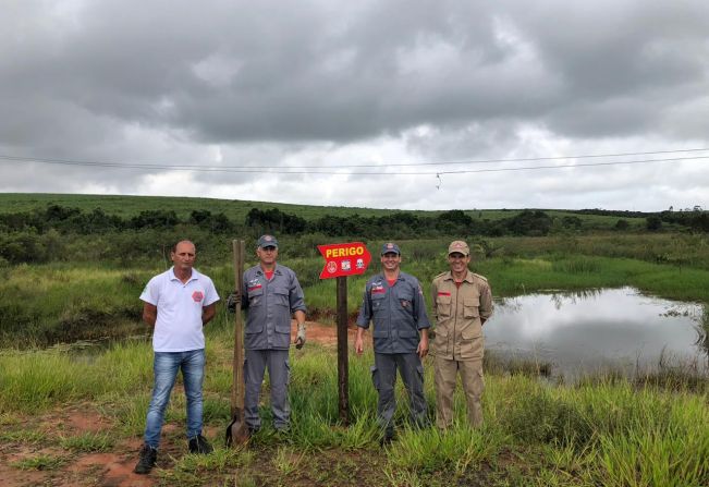 Bombeiros de Agudos orientam sobre cuidados durante o Carnaval