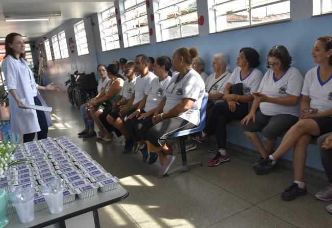 Programa Longevidade da Prefeitura de Agudos homenageia idosos com programação especial