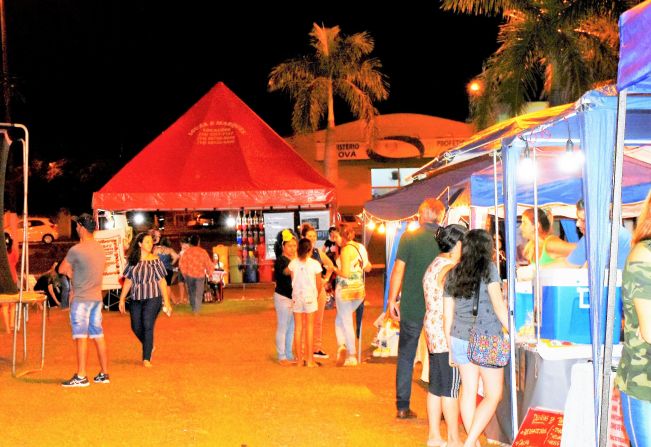 Expositores da “Feirinha da Lua” aprovam iniciativa da Prefeitura e Comtur e convidam a todos para conhecerem o evento de Artesanato e Gastronomia agudense