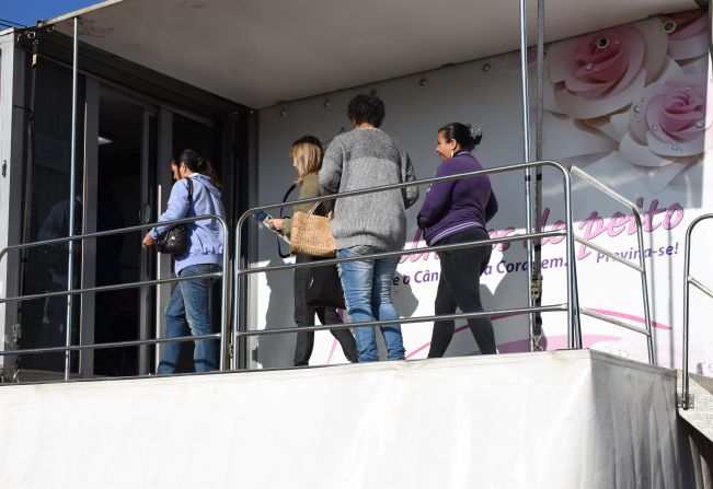 Carreta da Mamografia promove saúde para mulheres e economia para Agudos